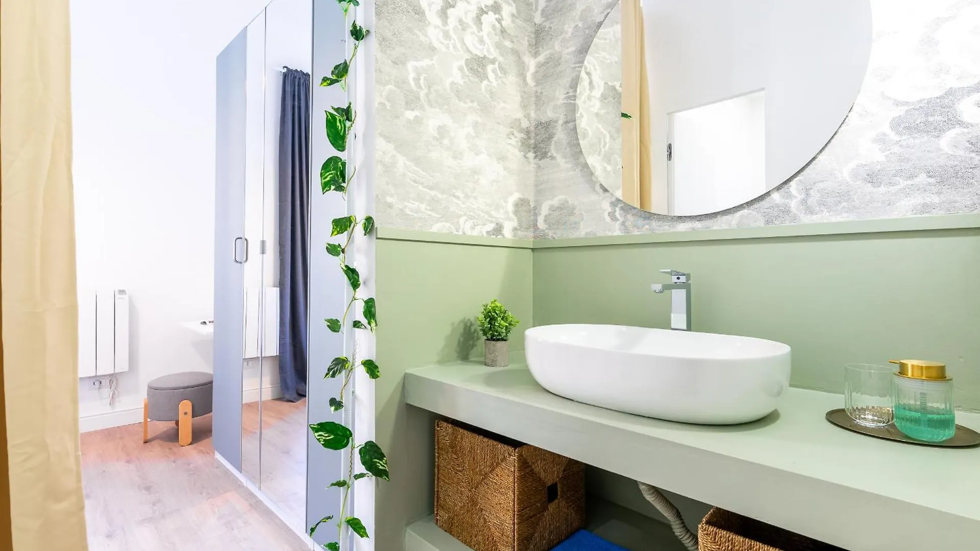 Casa Maciachini-Green Suite-M3 10 Minutes To Duomo Milan Apartment